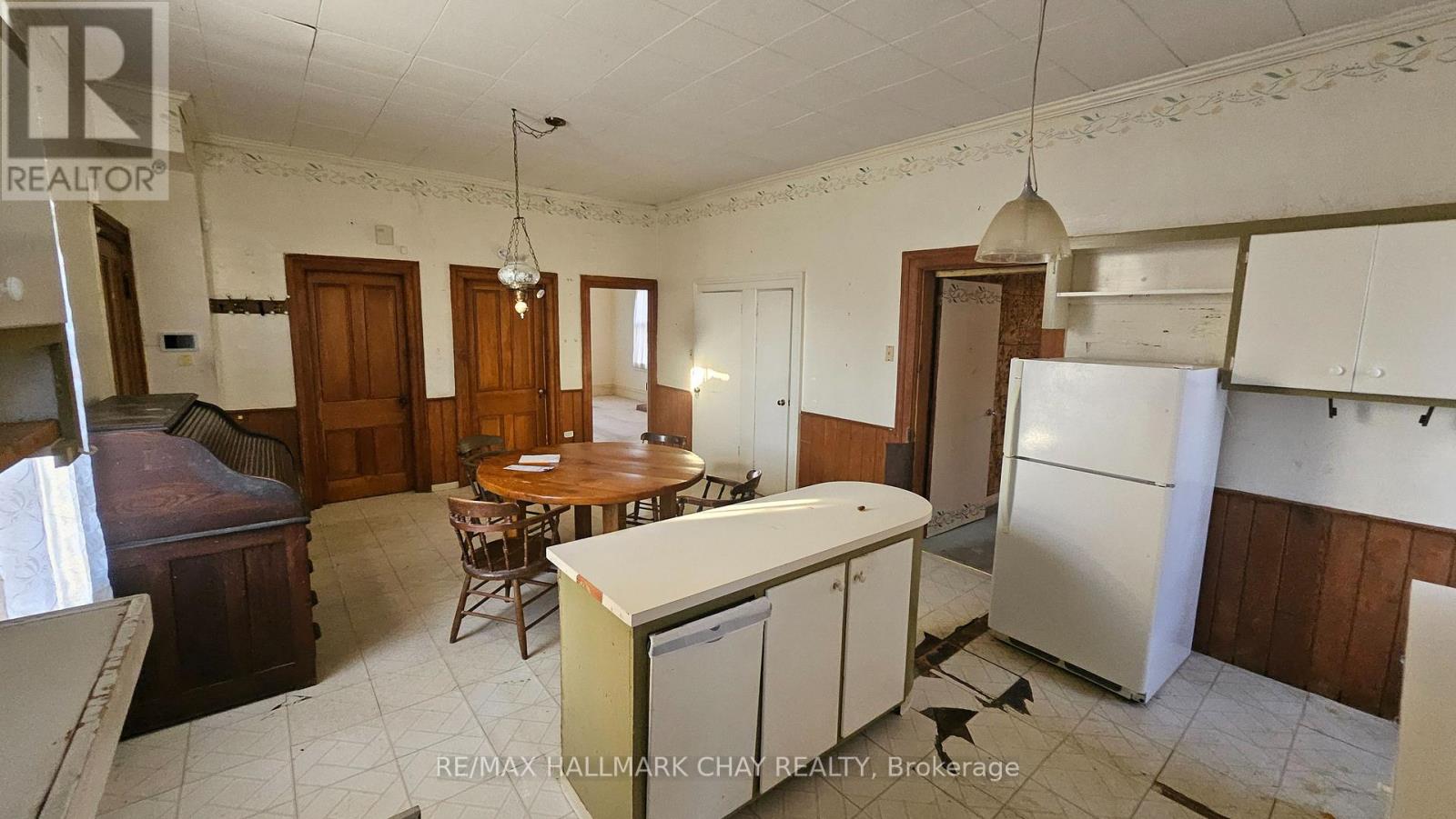 2207 King Road, King, Ontario L7B 1A6 - Photo 18 - N12557850