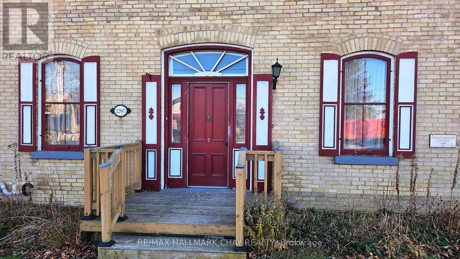 2207 King Road, King, Ontario L7B 1A6 - Photo 3 - N12557850