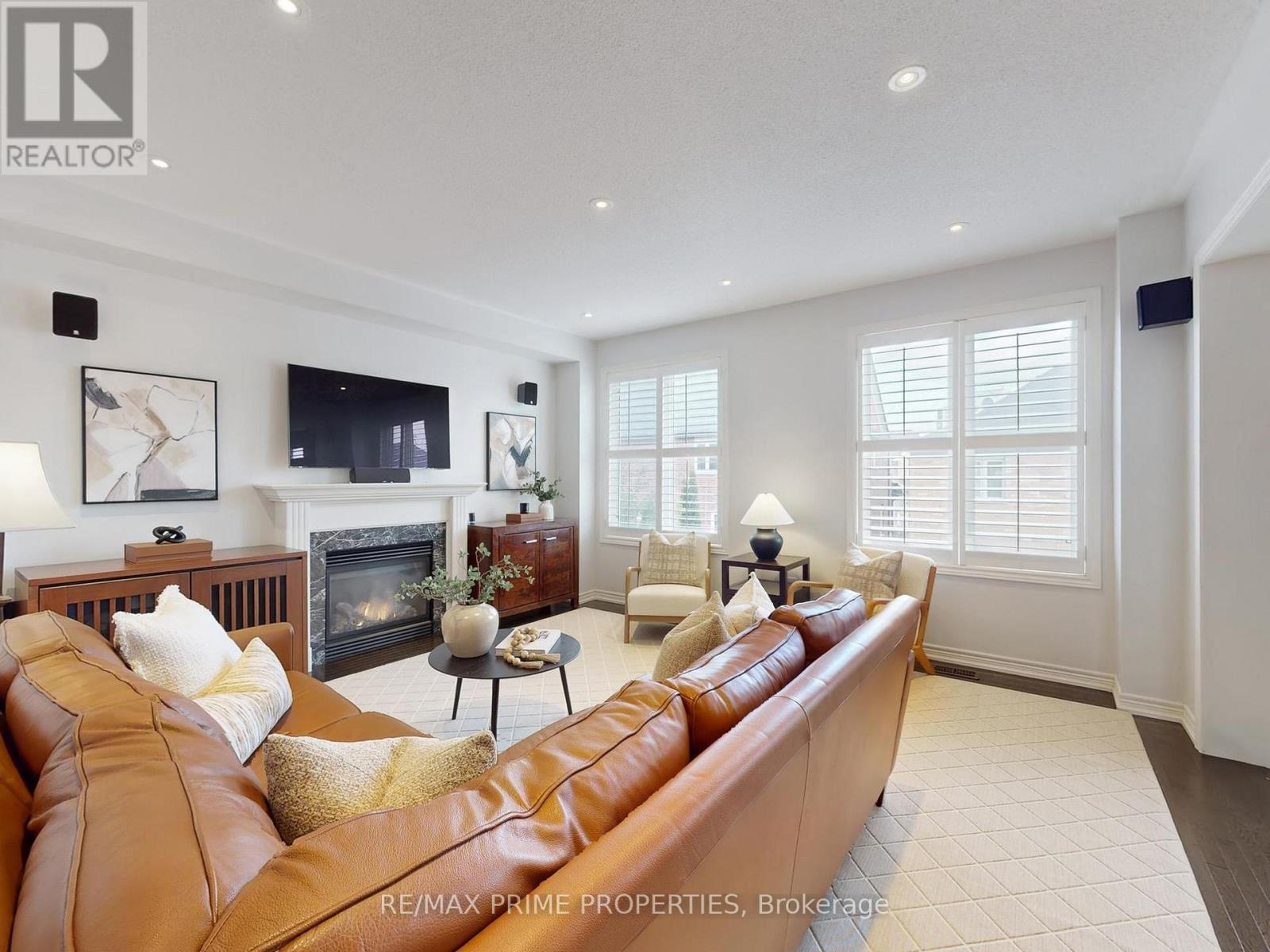 71 Everett Street, Markham, Ontario  L6E 0L3 - Photo 11 - N12567280