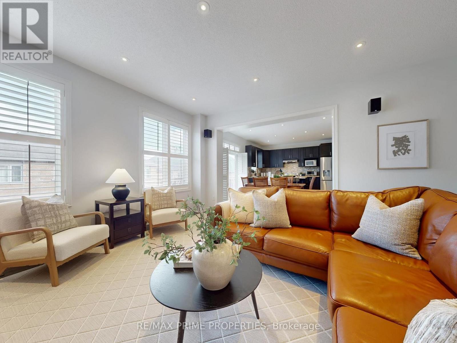 71 Everett Street, Markham, Ontario  L6E 0L3 - Photo 13 - N12567280