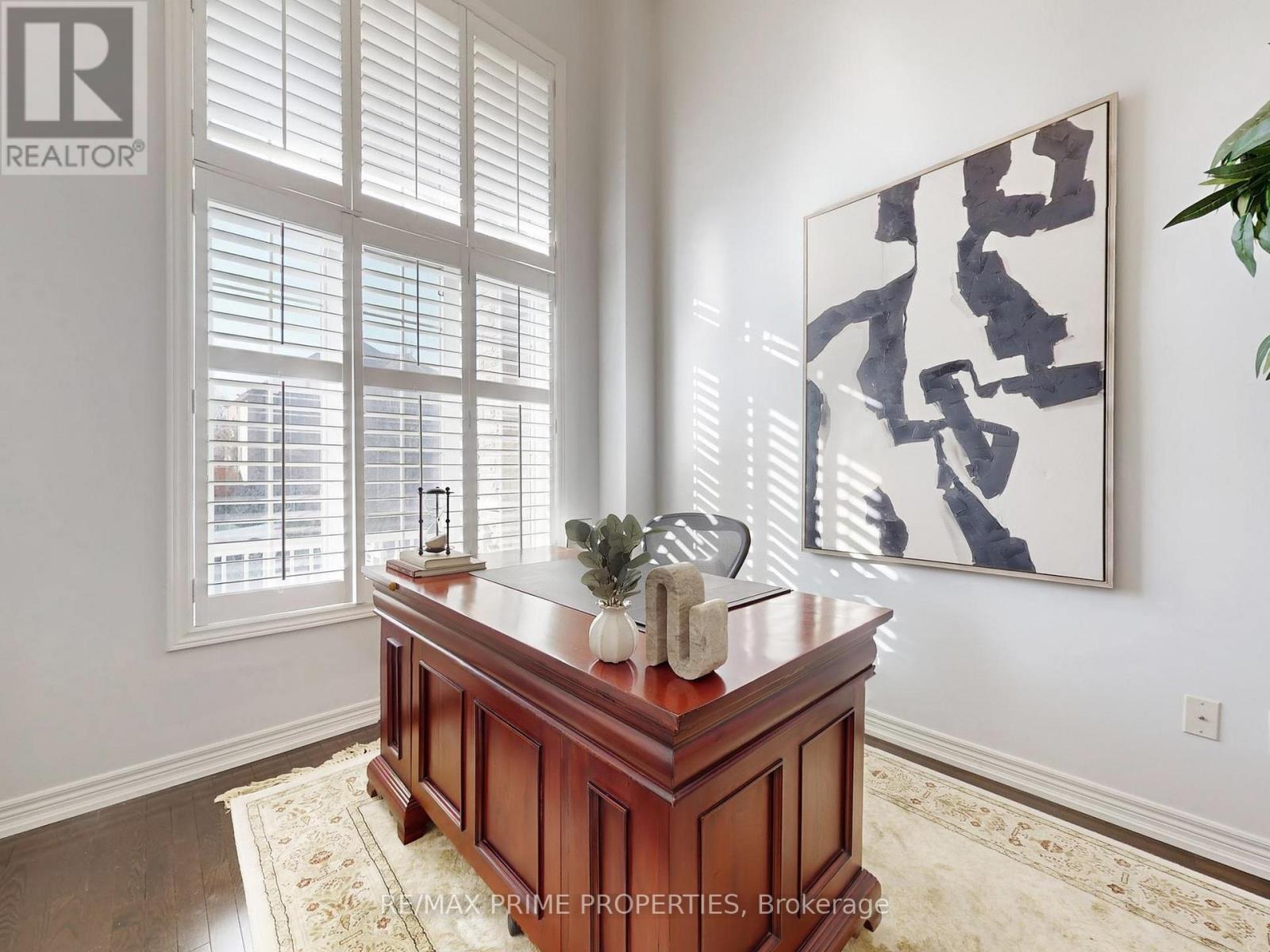 71 Everett Street, Markham, Ontario  L6E 0L3 - Photo 4 - N12567280