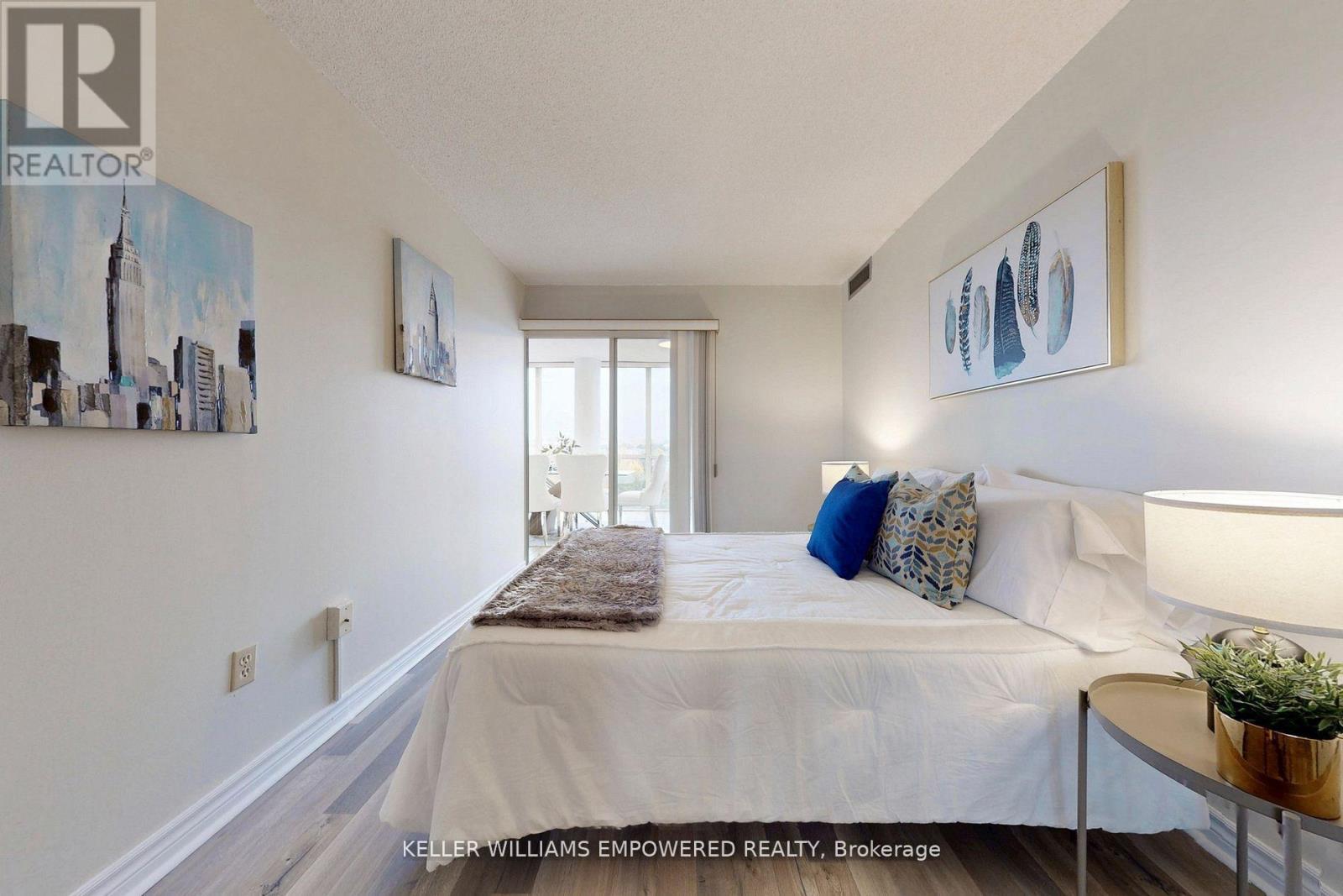 707 - 20 Harding Boulevard W, Richmond Hill, Ontario  L4C 9S4 - Photo 13 - N12567312