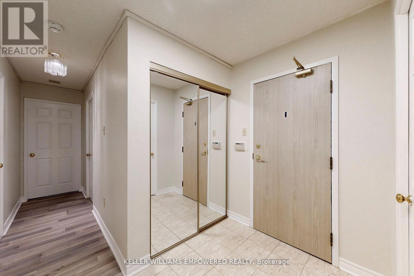 707 - 20 Harding Boulevard W, Richmond Hill, Ontario  L4C 9S4 - Photo 7 - N12567312