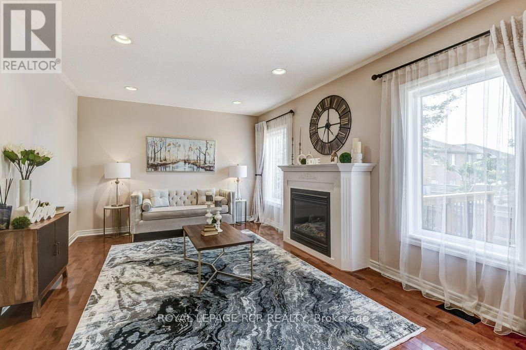 42 Mynden Way, Newmarket, Ontario L3X 3A8 - Photo 20 - N12567330