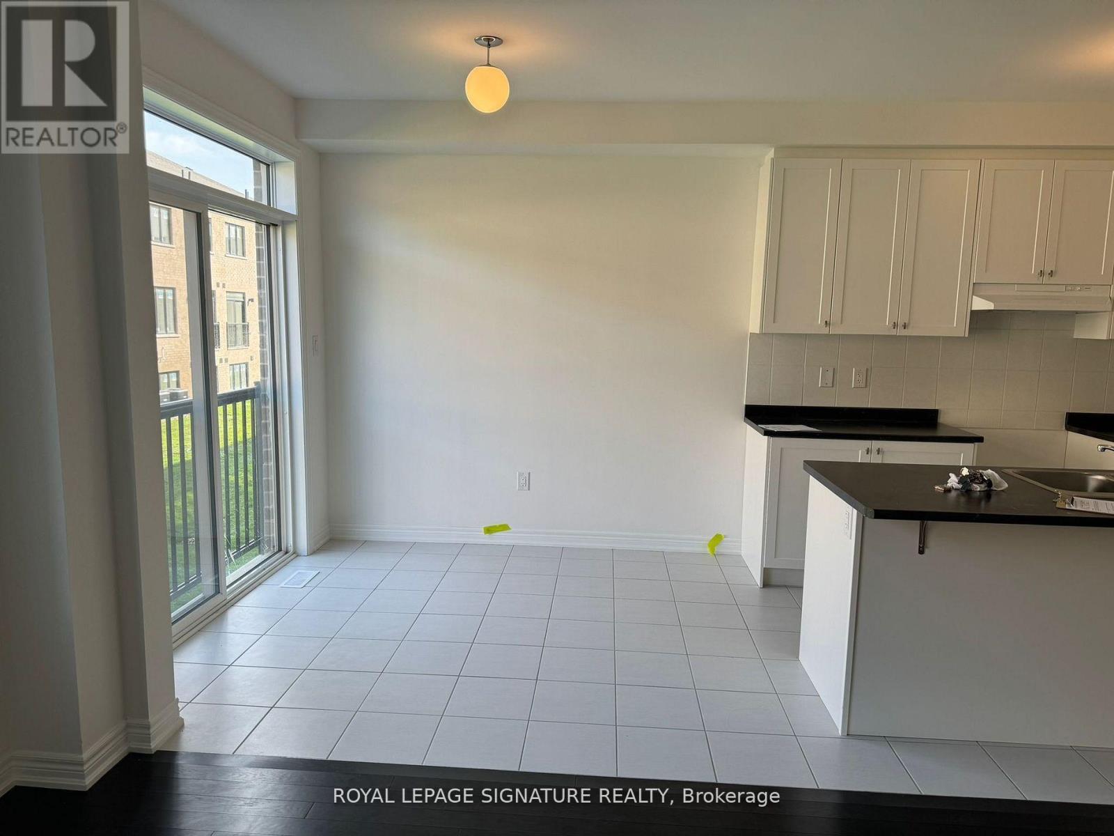 Upper - 72 Singhampton Road, Vaughan, Ontario  L4H 5J7 - Photo 5 - N12567338