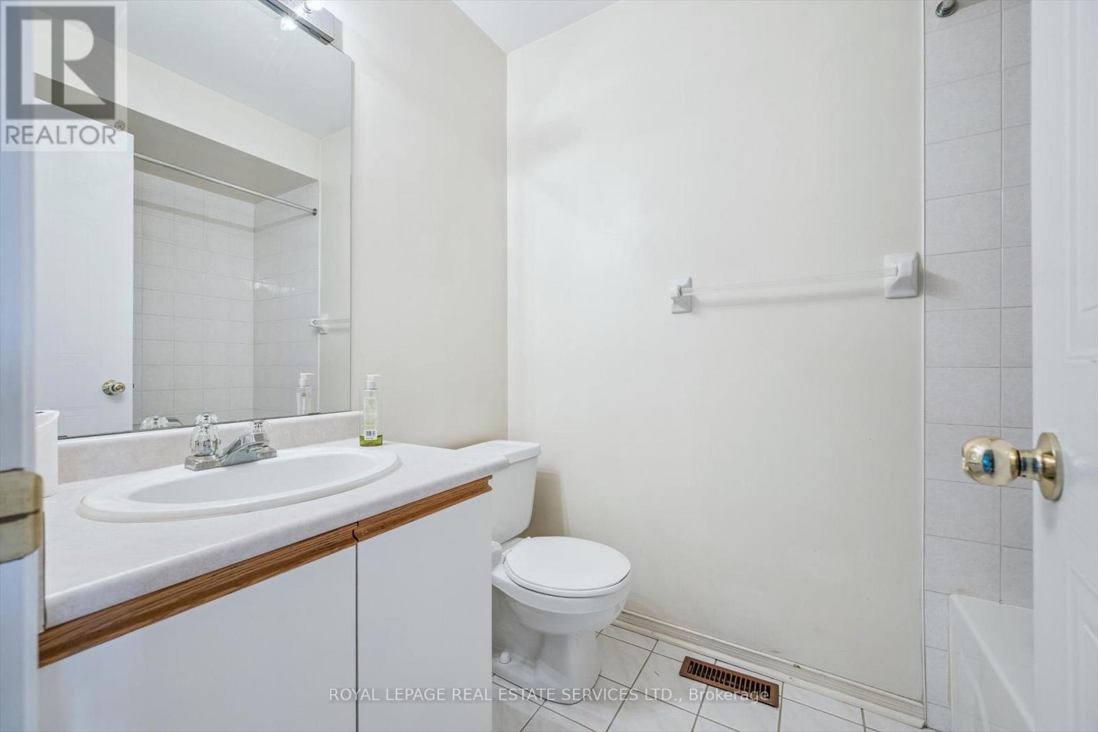 60 - 2350 Grand Ravine Drive, Oakville, Ontario  L6H 6E2 - Photo 28 - W12567282