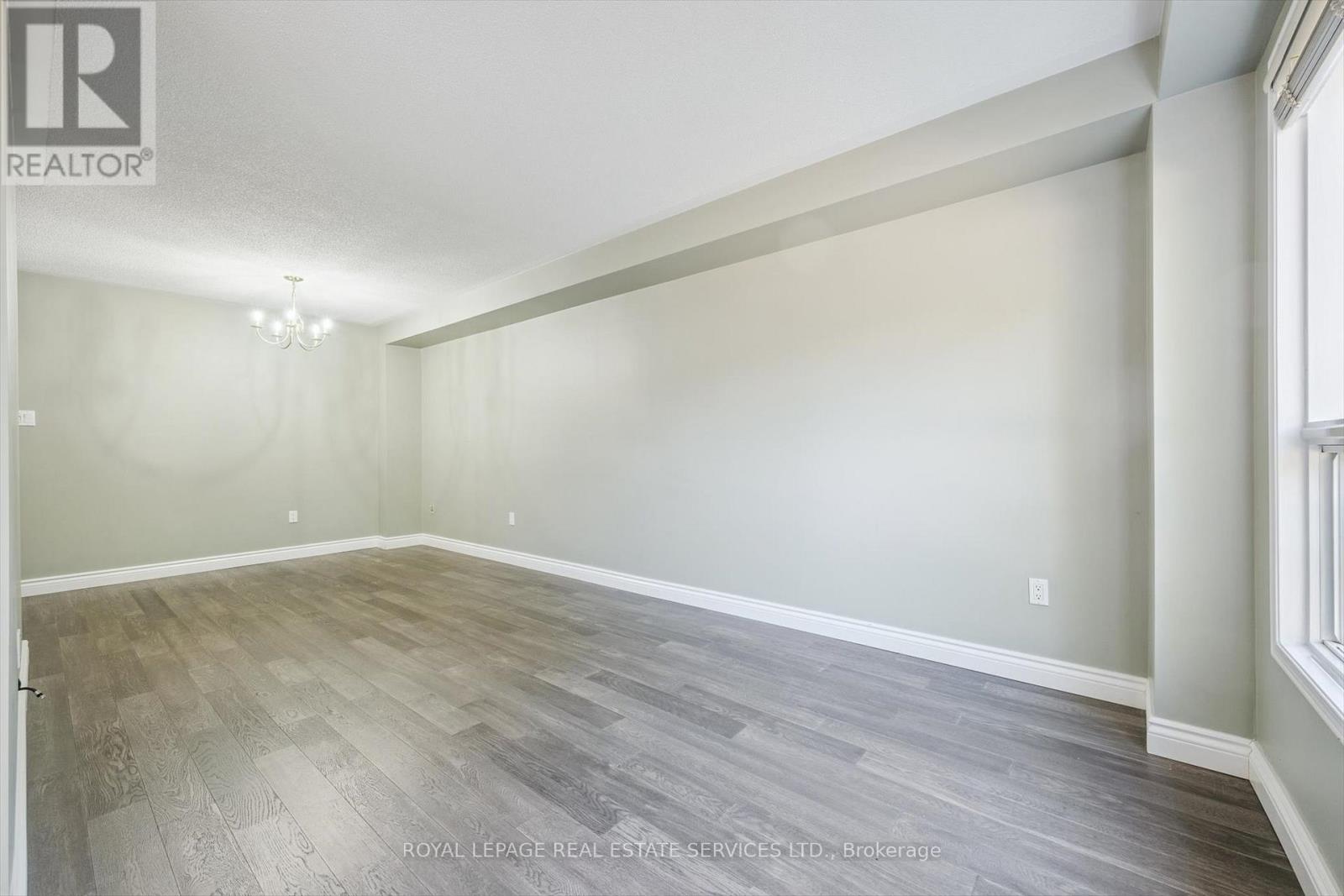 60 - 2350 Grand Ravine Drive, Oakville, Ontario  L6H 6E2 - Photo 9 - W12567282