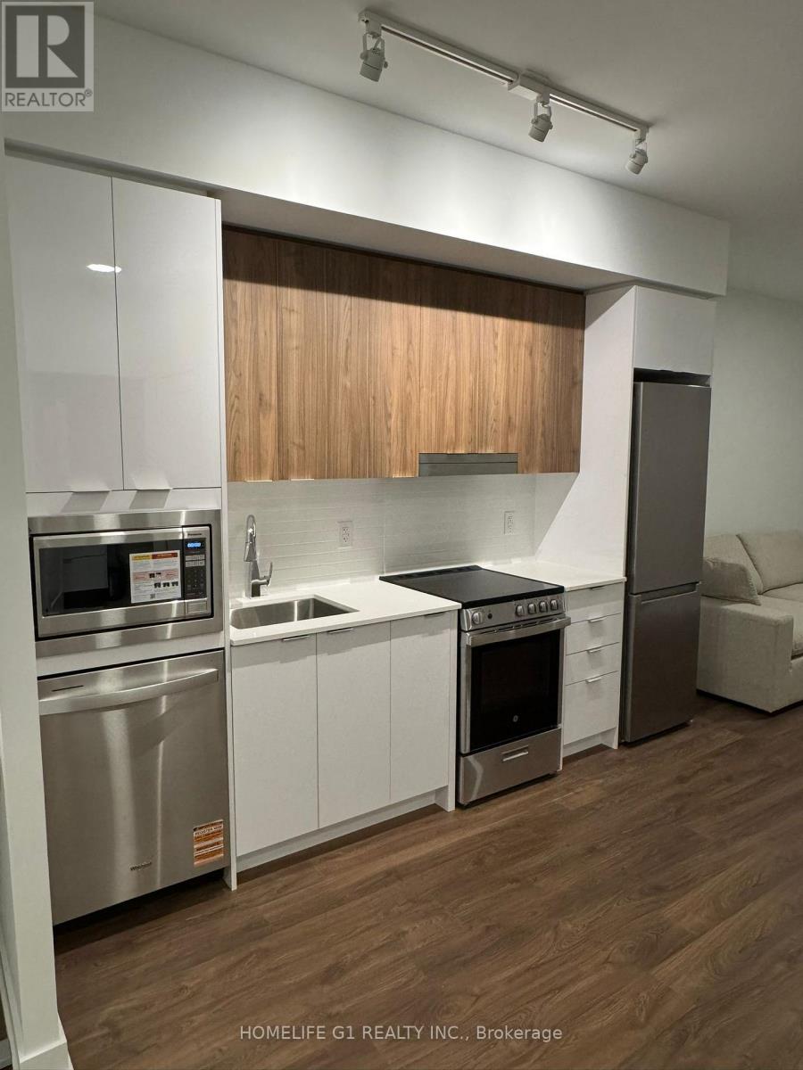 5105 Hurontario Street, Mississauga, Ontario  L4Z 0C9 - Photo 3 - W12567284