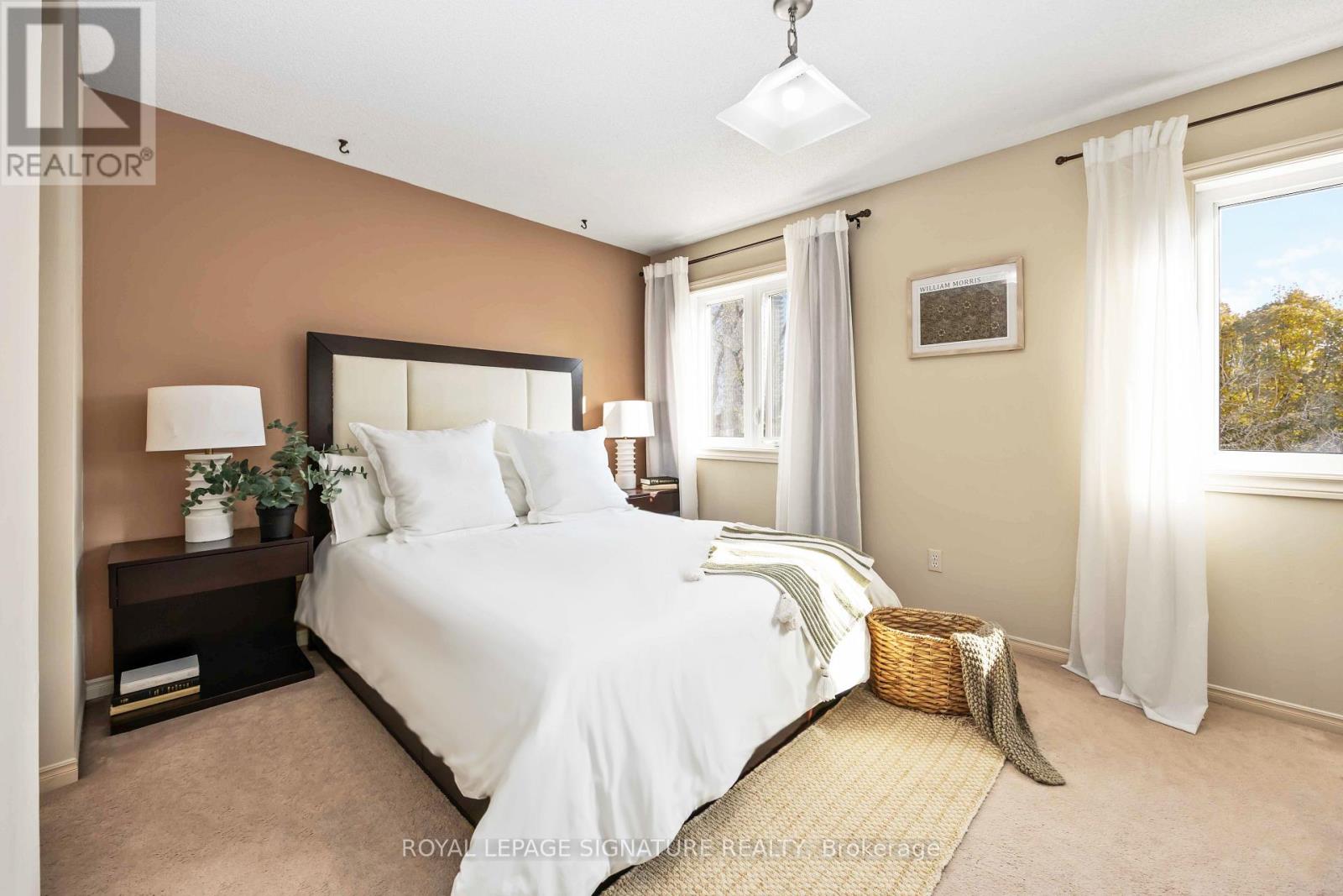 9 Harbourview Crescent, Toronto, Ontario  M8V 4A6 - Photo 15 - W12567306