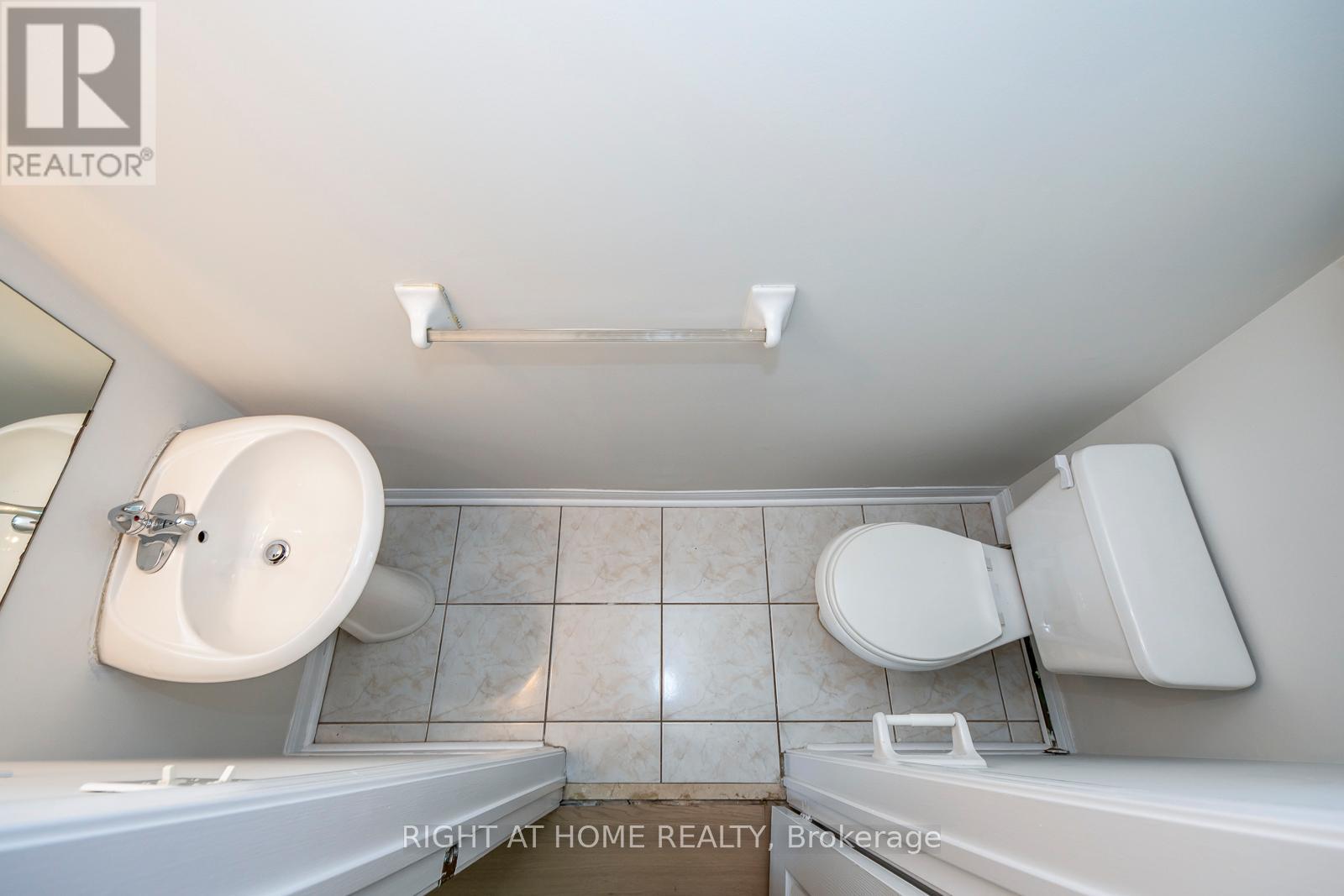 14 - 4991 Rathkeale Road, Mississauga, Ontario  L5V 2G9 - Photo 7 - W12567310