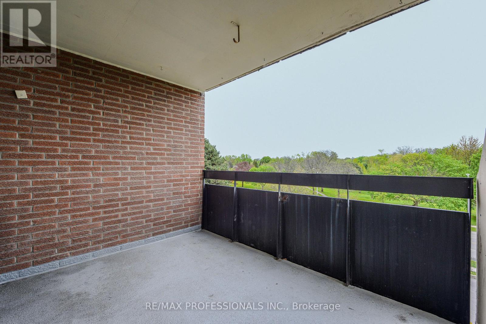 302 - 362 The East Mall, Toronto, Ontario  M9B 6C4 - Photo 16 - W12567328