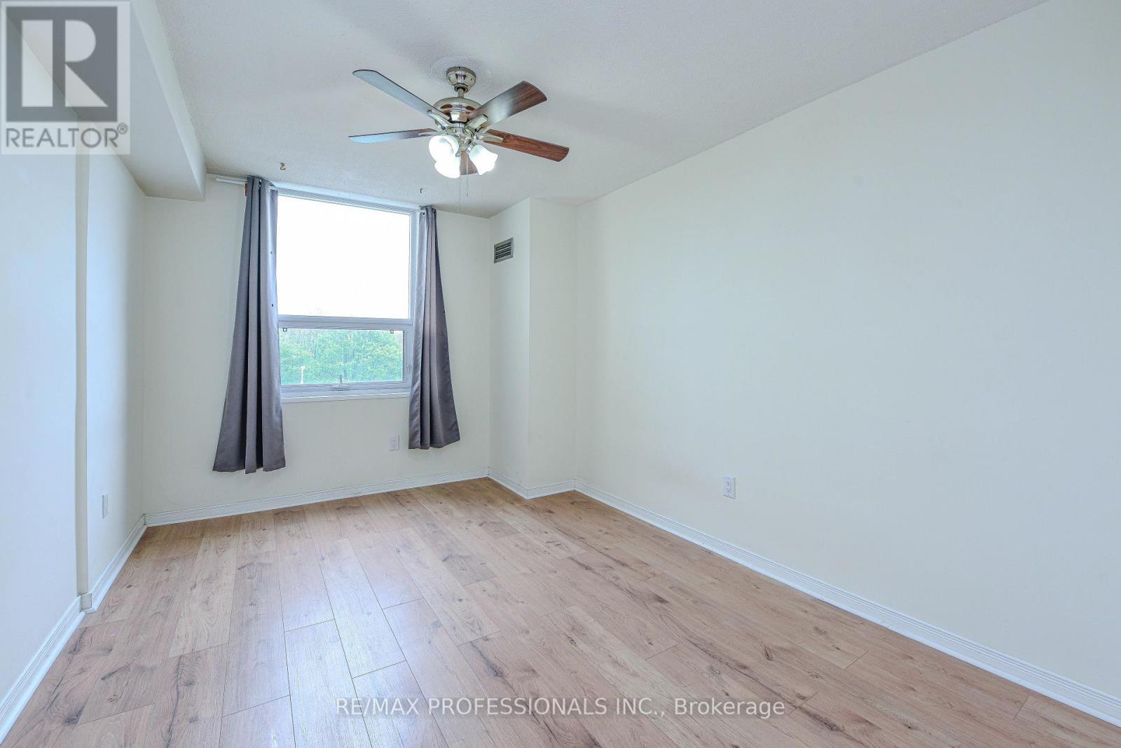 302 - 362 The East Mall, Toronto, Ontario  M9B 6C4 - Photo 27 - W12567328