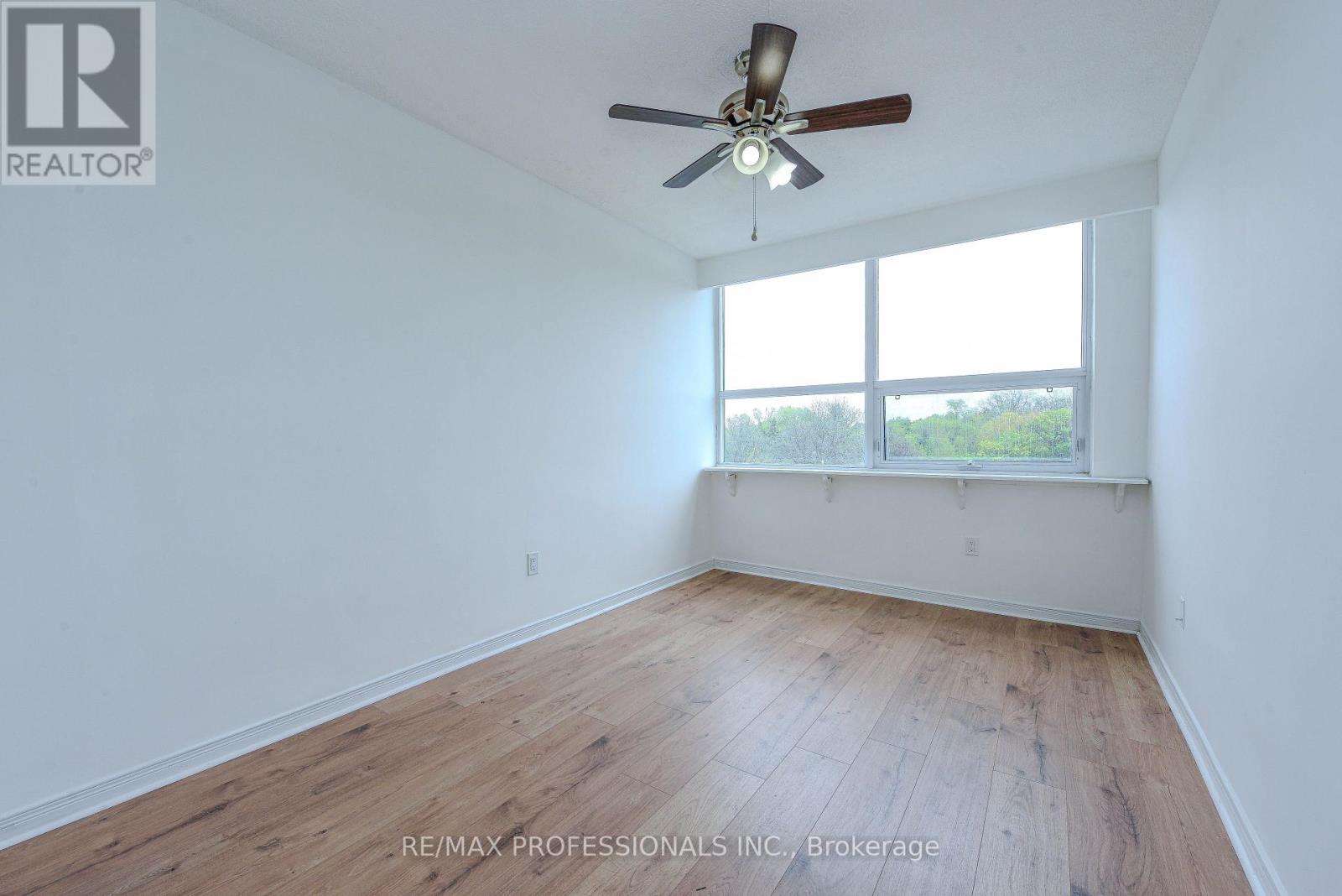 302 - 362 The East Mall, Toronto, Ontario  M9B 6C4 - Photo 28 - W12567328