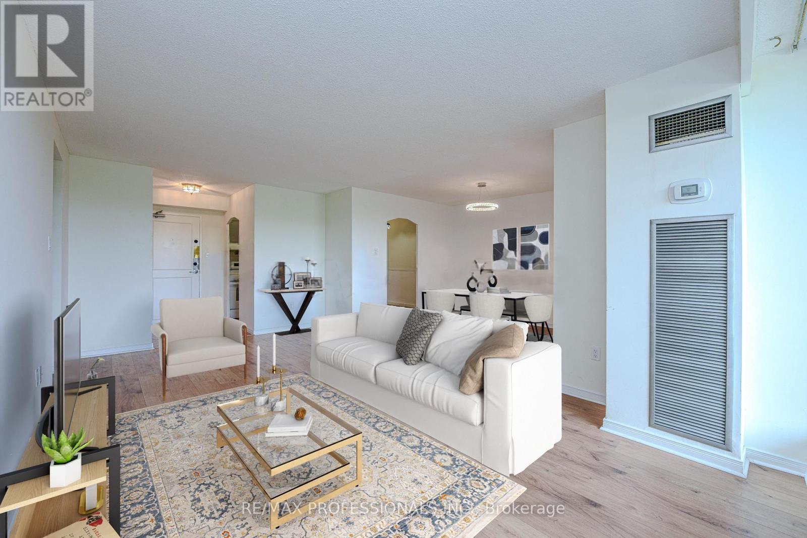 302 - 362 The East Mall, Toronto, Ontario  M9B 6C4 - Photo 4 - W12567328