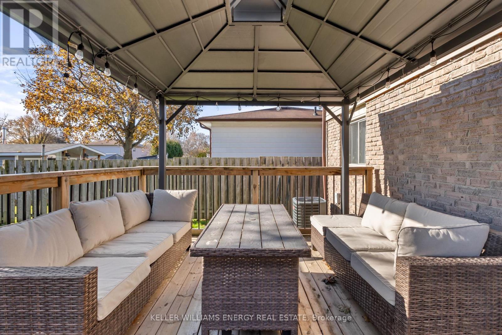 11 Hobbs Drive, Clarington, Ontario  L1C 3R8 - Photo 35 - E12567364