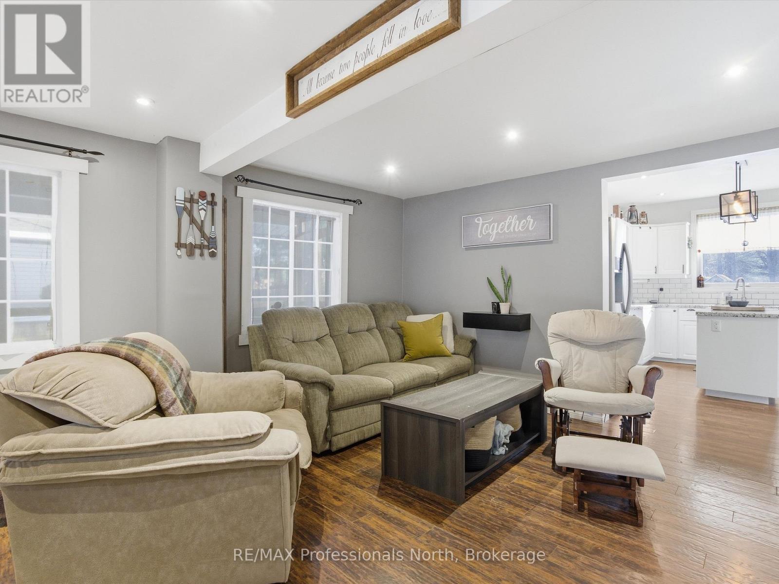 185 Muskoka Rd 10 Road, Huntsville (Stephenson), Ontario  P0B 1L0 - Photo 10 - X12567424