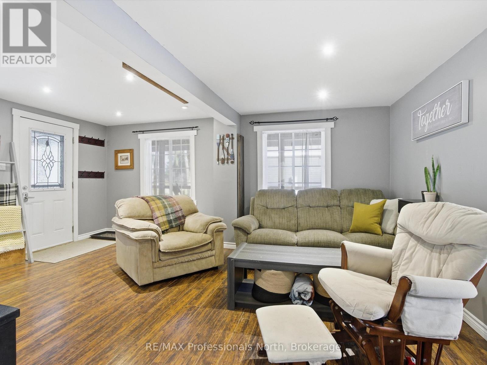 185 Muskoka Rd 10 Road, Huntsville (Stephenson), Ontario  P0B 1L0 - Photo 11 - X12567424