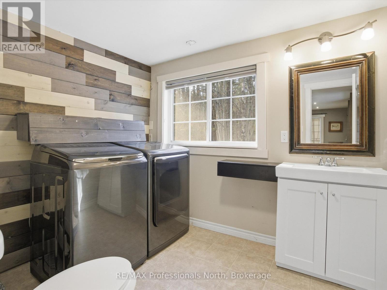 185 Muskoka Rd 10 Road, Huntsville (Stephenson), Ontario  P0B 1L0 - Photo 15 - X12567424