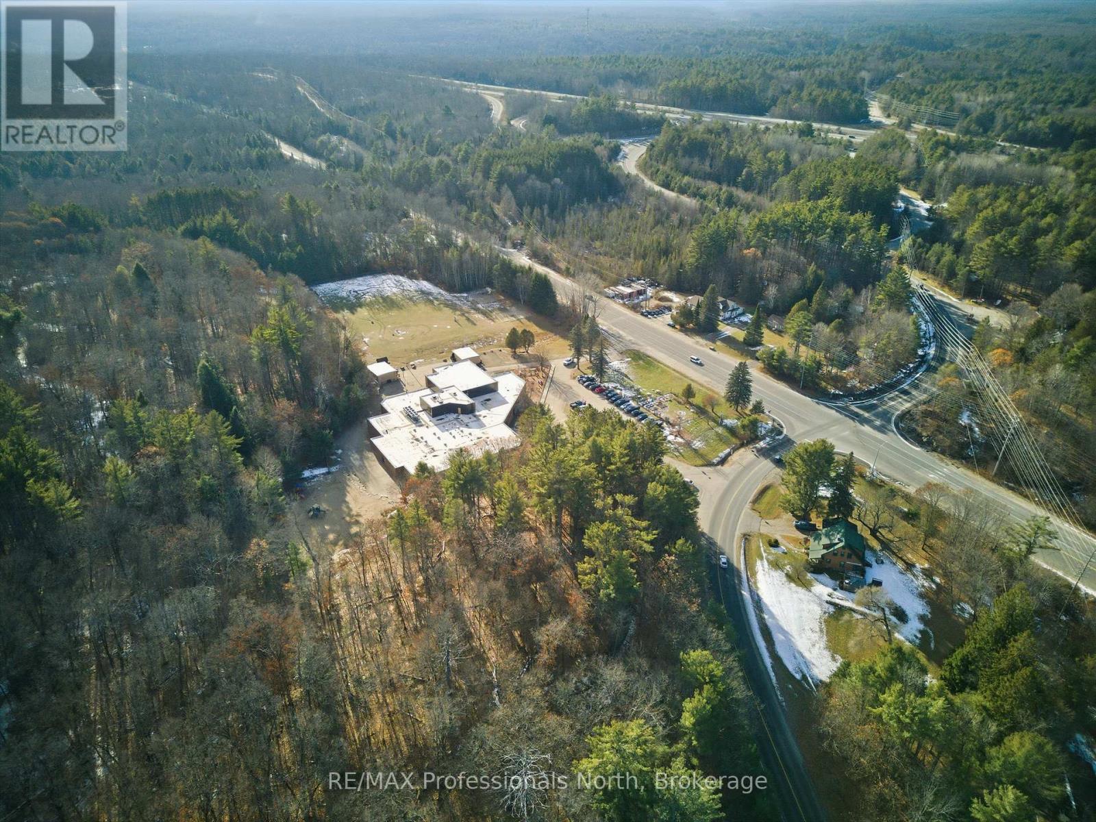 185 Muskoka Rd 10 Road, Huntsville (Stephenson), Ontario  P0B 1L0 - Photo 28 - X12567424