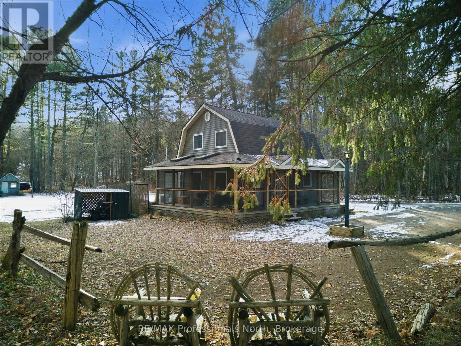 185 Muskoka Rd 10 Road, Huntsville (Stephenson), Ontario  P0B 1L0 - Photo 3 - X12567424