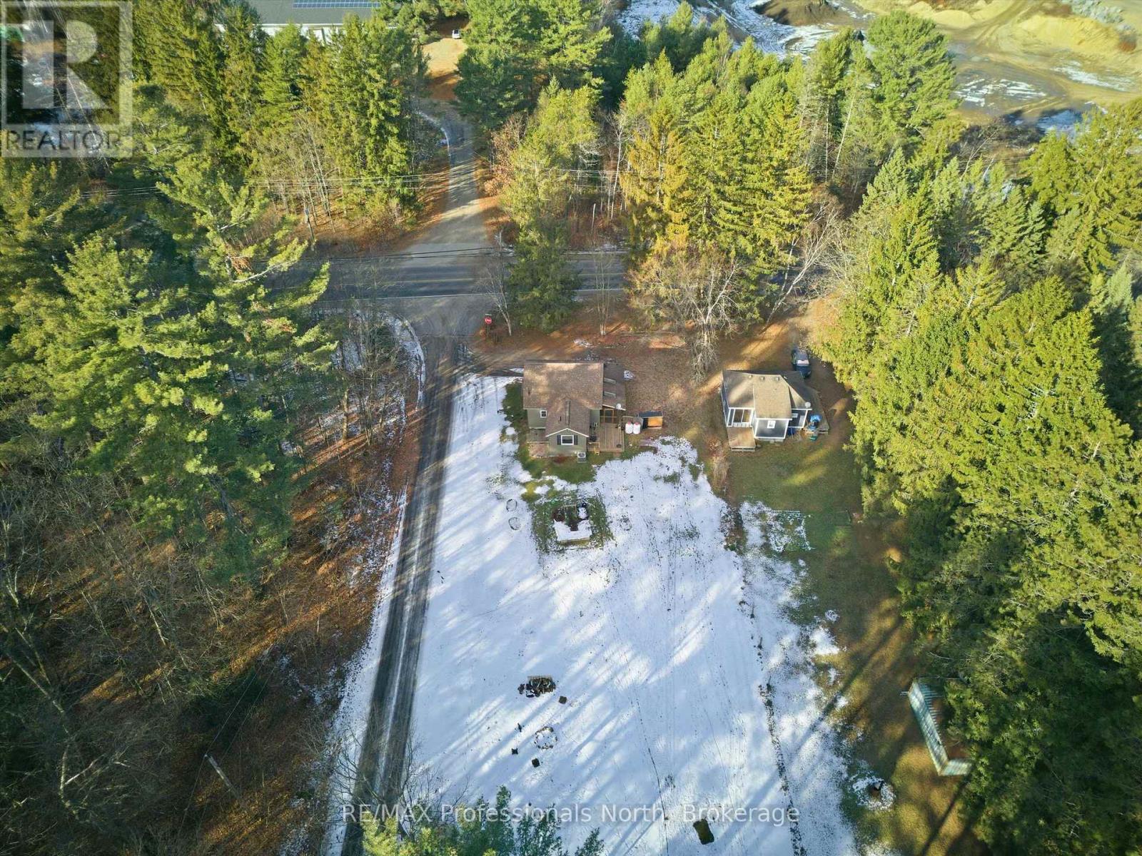 185 Muskoka Rd 10 Road, Huntsville (Stephenson), Ontario  P0B 1L0 - Photo 5 - X12567424