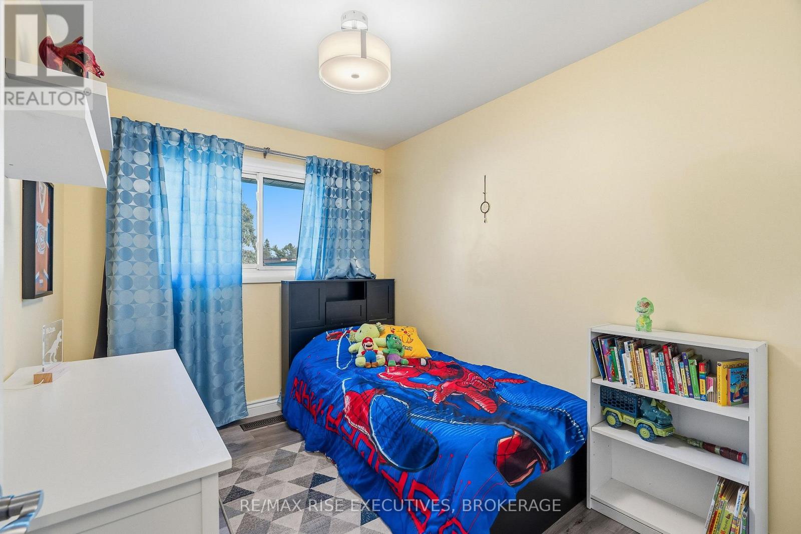 101 Park Crescent, Loyalist, Ontario  K7N 1L7 - Photo 13 - X12567430