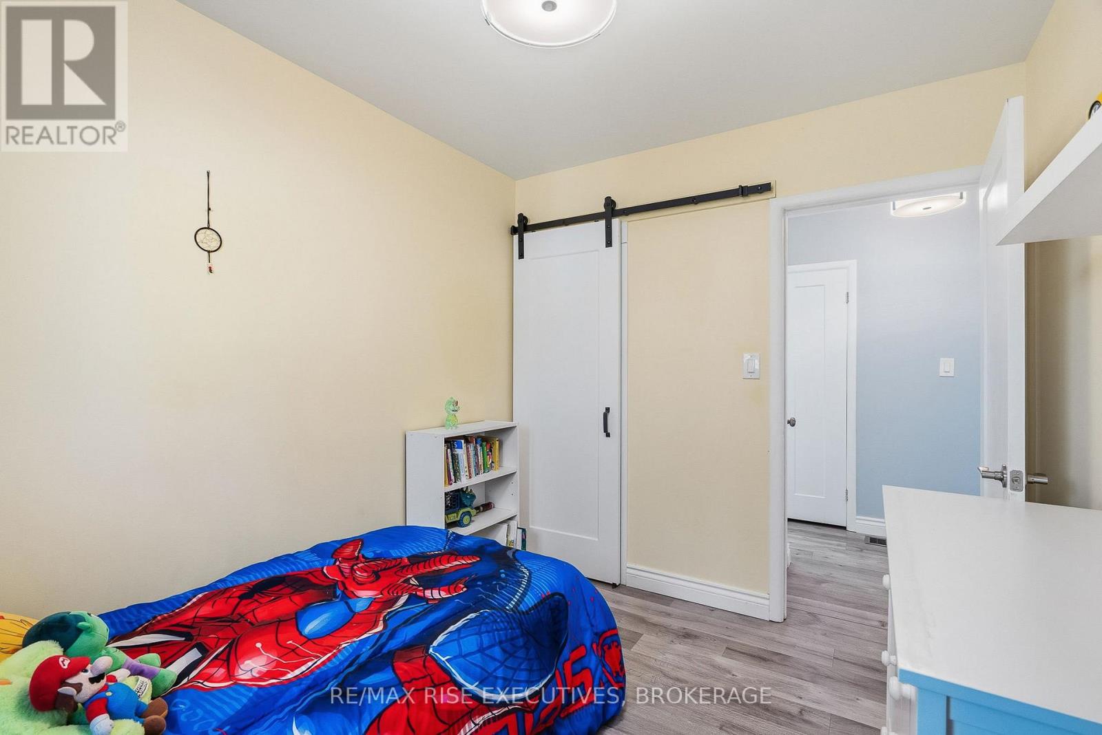 101 Park Crescent, Loyalist, Ontario  K7N 1L7 - Photo 14 - X12567430