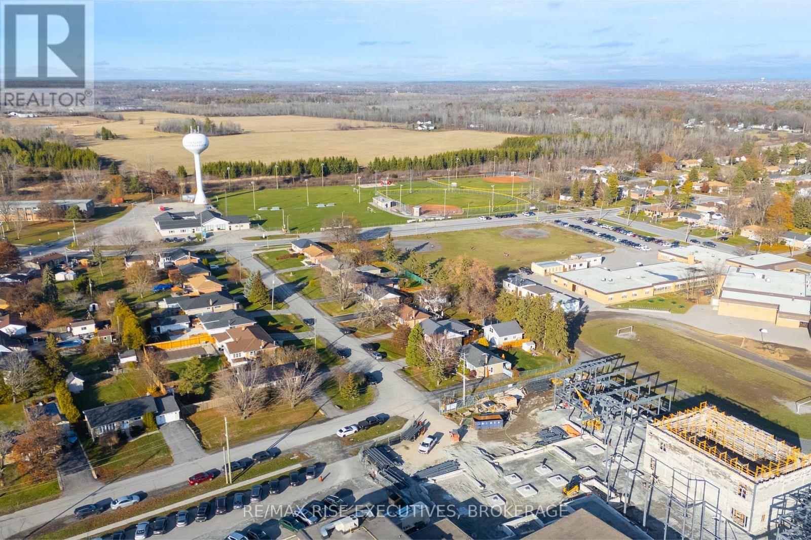 101 Park Crescent, Loyalist, Ontario  K7N 1L7 - Photo 38 - X12567430