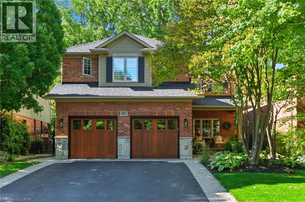587 SANDCHERRY Drive, Burlington, Ontario