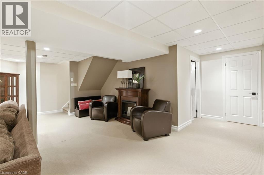 587 Sandcherry Drive, Burlington, Ontario  L7T 4L7 - Photo 31 - 40775883