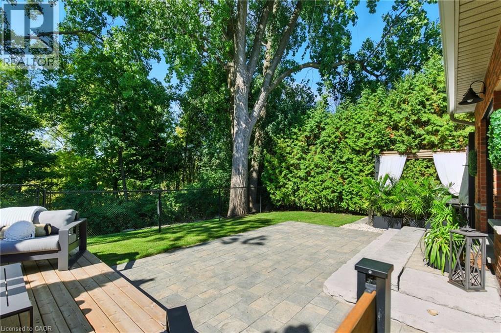 587 Sandcherry Drive, Burlington, Ontario  L7T 4L7 - Photo 38 - 40775883