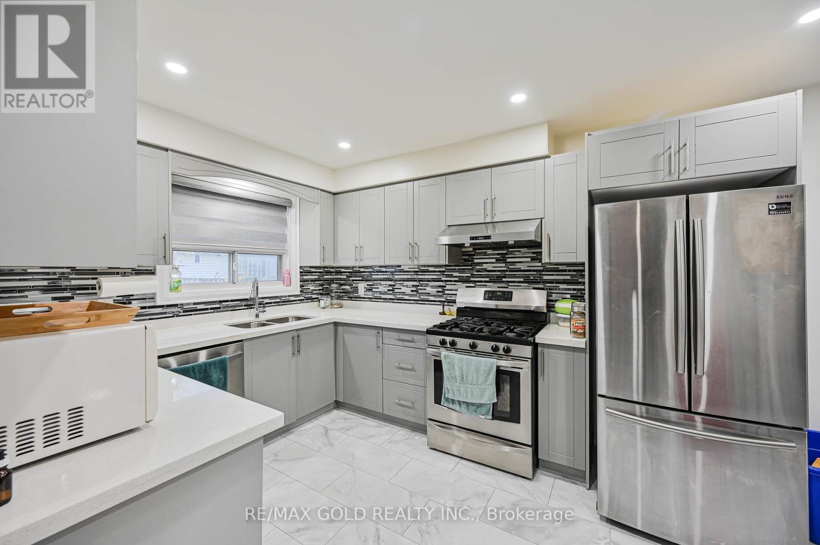 105 Skegby Road, Brampton, Ontario  L6V 2T8 - Photo 16 - W12498756