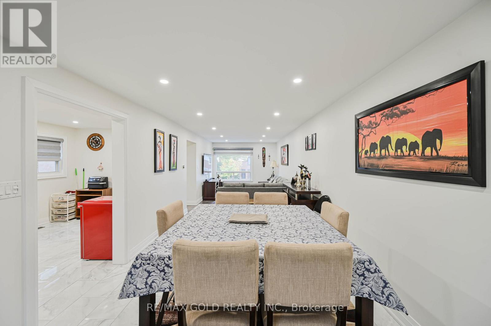 105 Skegby Road, Brampton, Ontario  L6V 2T8 - Photo 11 - W12498756