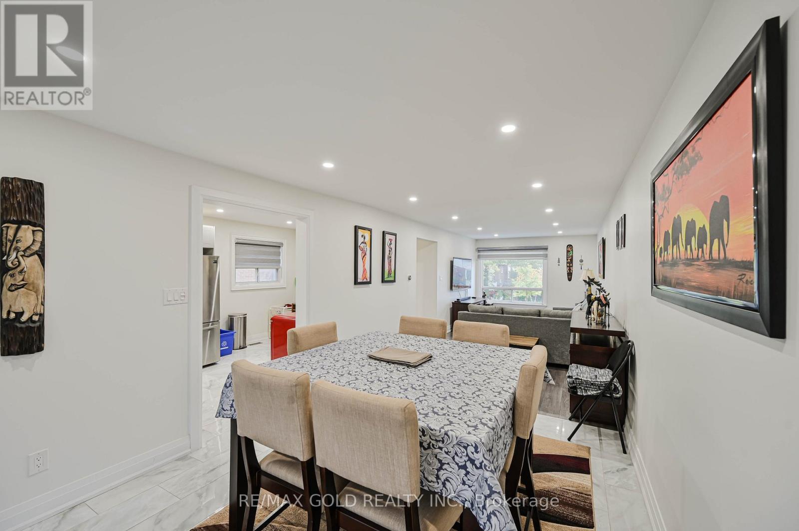 105 Skegby Road, Brampton, Ontario  L6V 2T8 - Photo 12 - W12498756