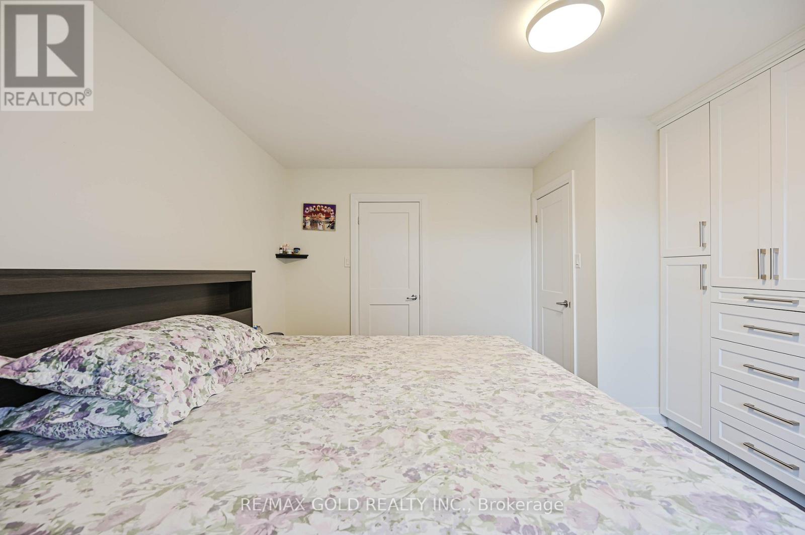 105 Skegby Road, Brampton, Ontario  L6V 2T8 - Photo 31 - W12498756