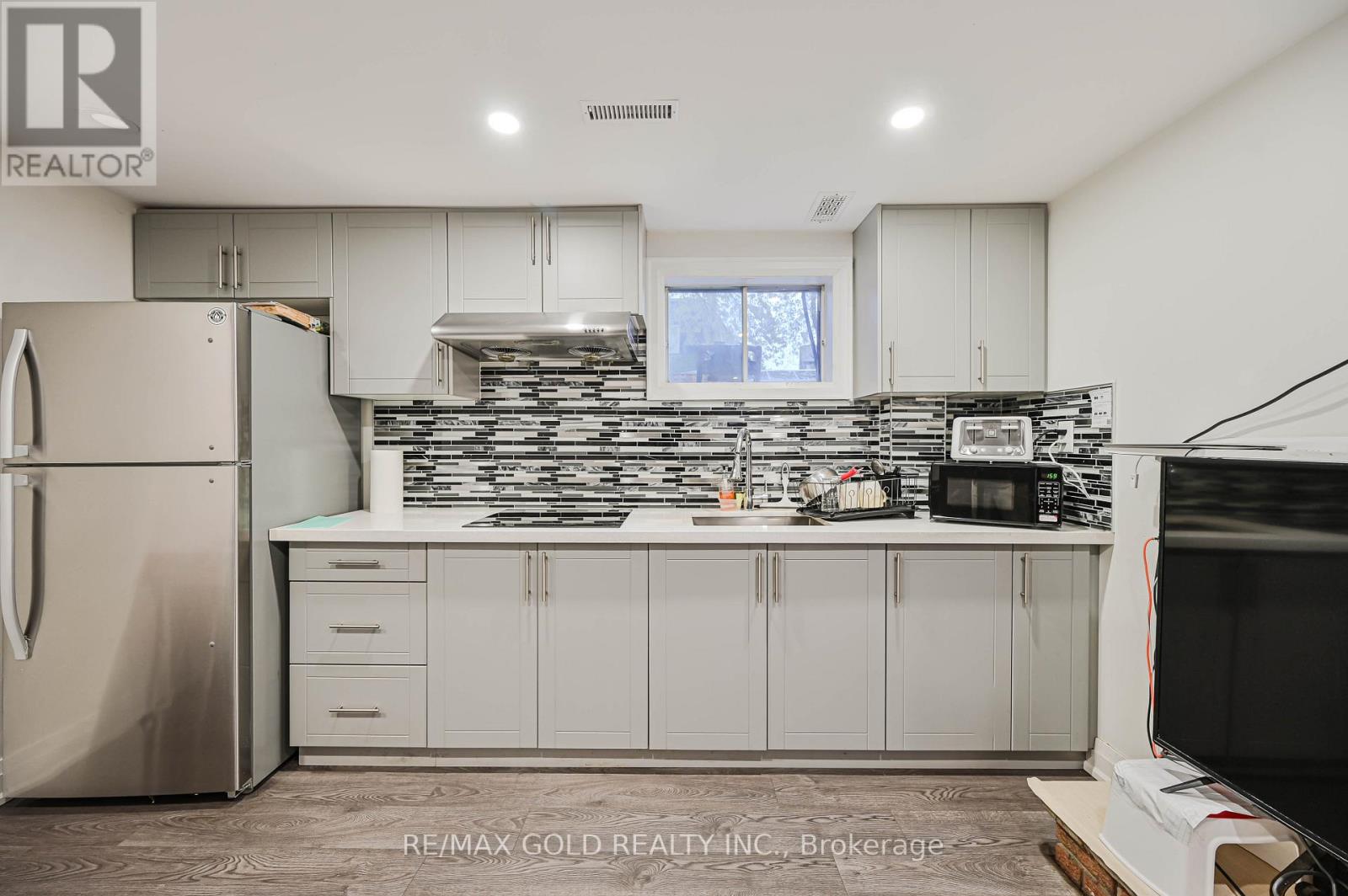 105 Skegby Road, Brampton, Ontario  L6V 2T8 - Photo 38 - W12498756