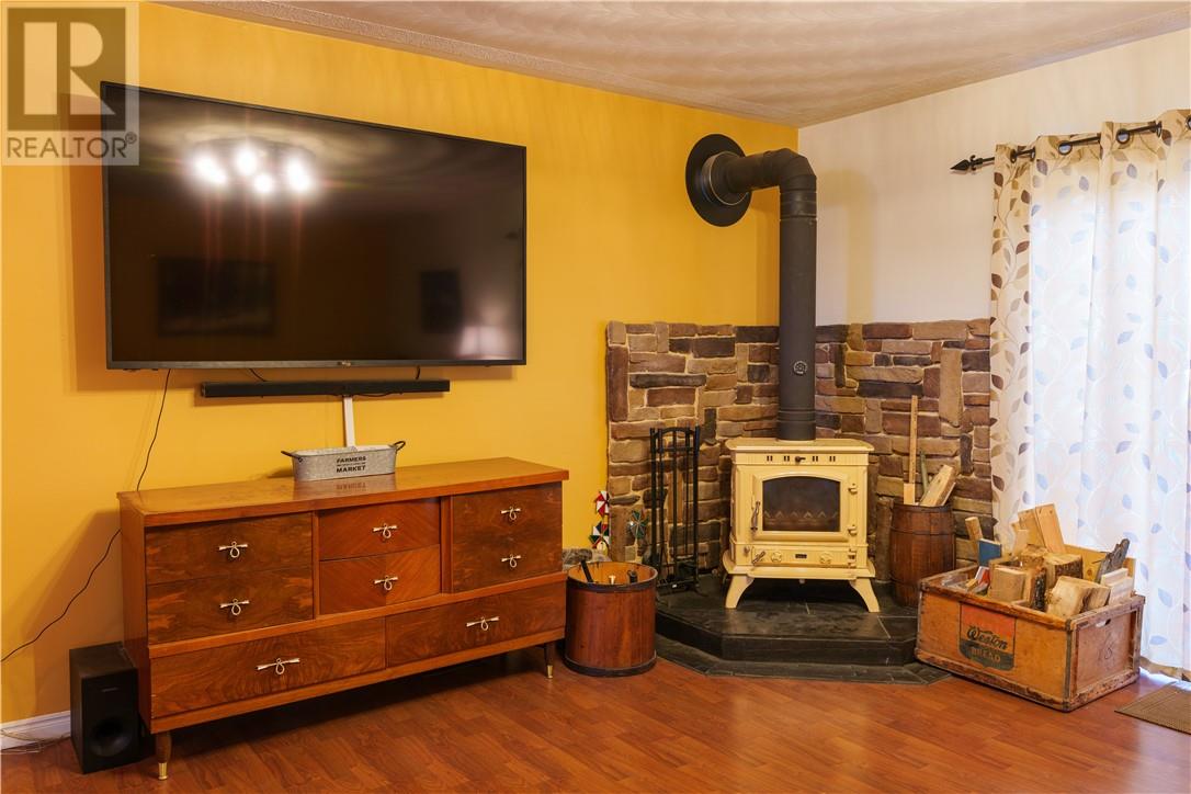 112 Ravina Avenue, Greater Sudbury, Ontario  P3L 1C2 - Photo 16 - 2125696