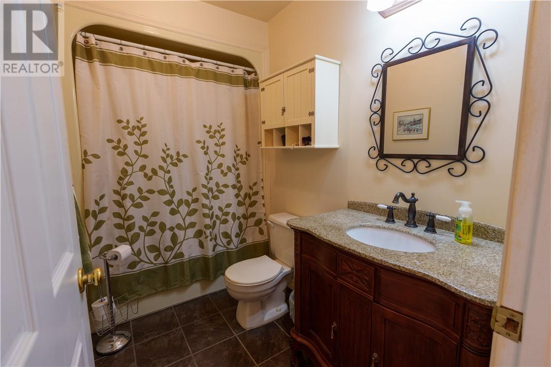 112 Ravina Avenue, Greater Sudbury, Ontario  P3L 1C2 - Photo 22 - 2125696