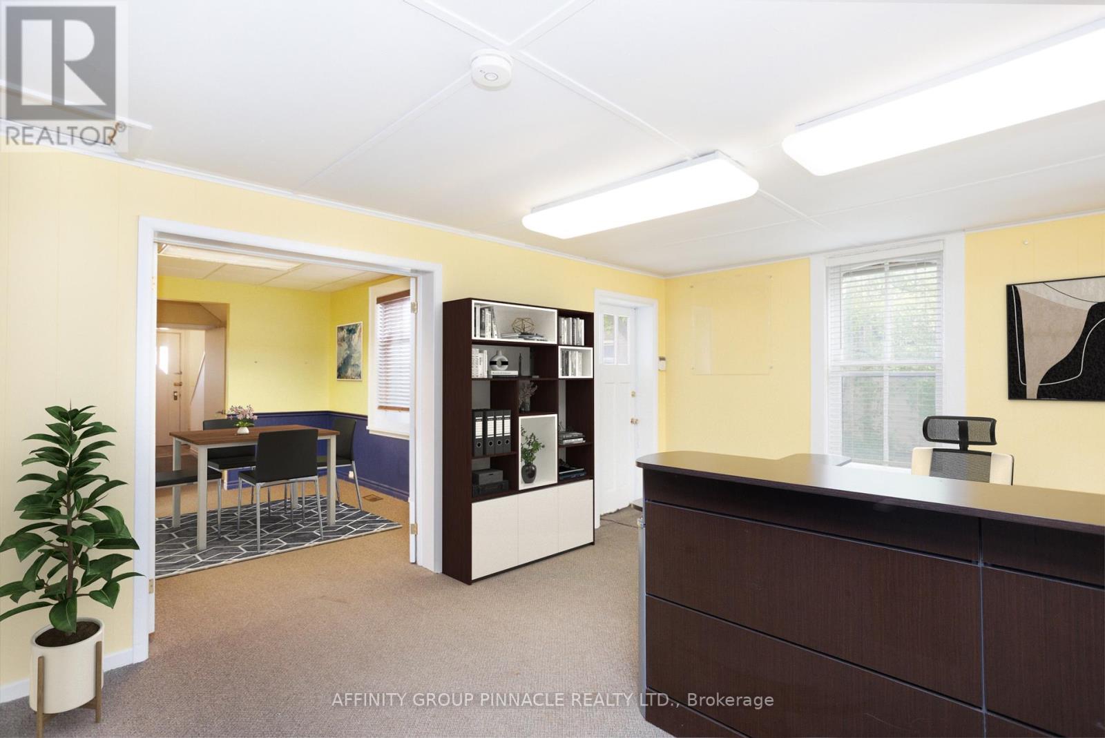 221 Kent Street W, Kawartha Lakes, Ontario  K9V 2Z1 - Photo 11 - X12567372