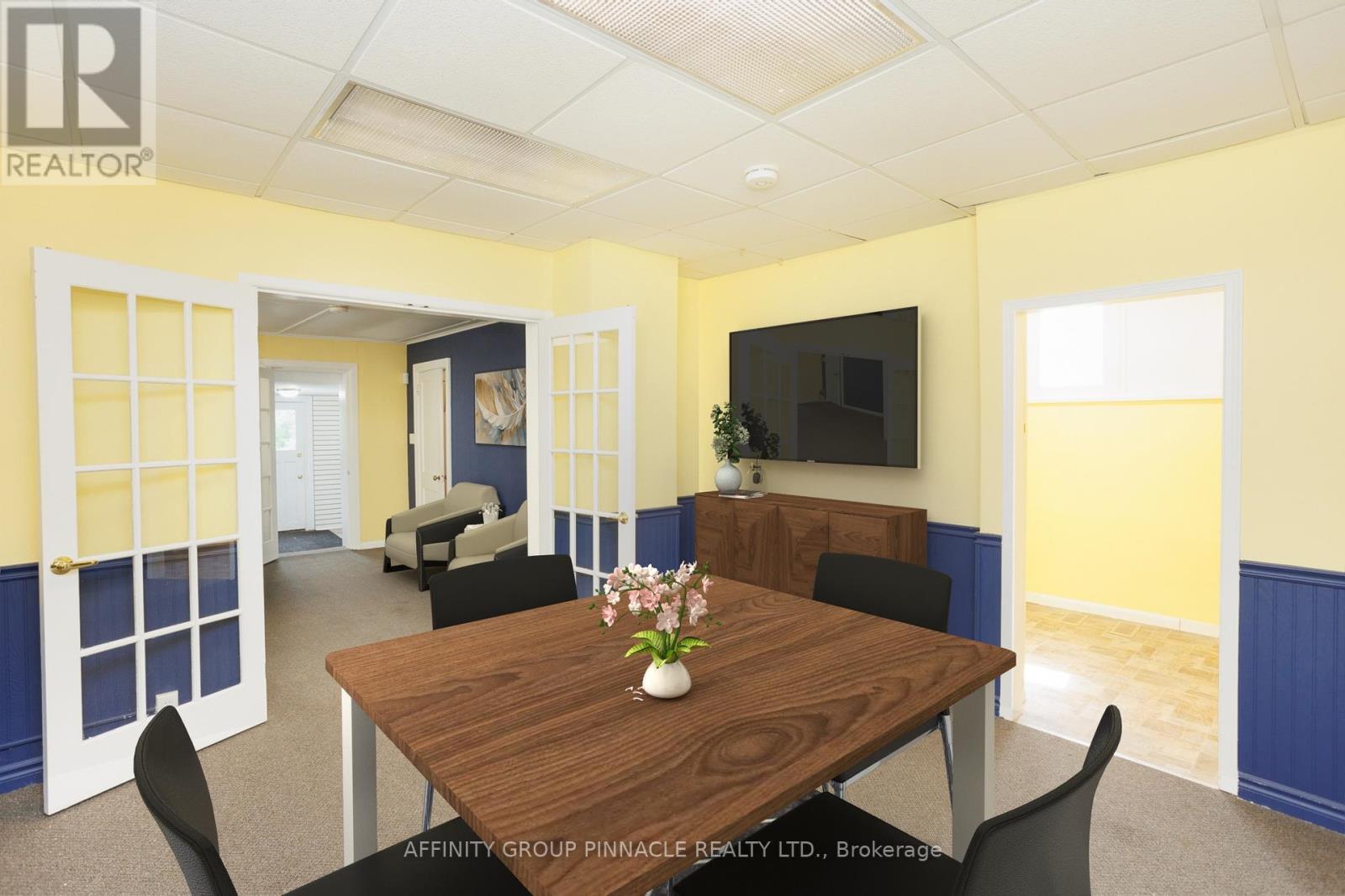 221 Kent Street W, Kawartha Lakes, Ontario  K9V 2Z1 - Photo 17 - X12567372