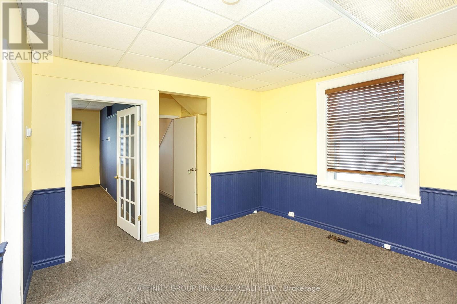 221 Kent Street W, Kawartha Lakes, Ontario  K9V 2Z1 - Photo 20 - X12567372