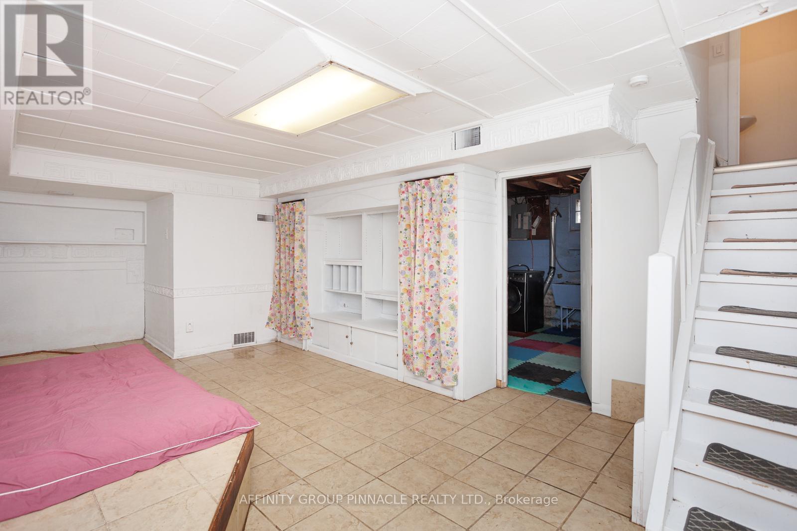 22 Sunset Court, Kawartha Lakes, Ontario  K9V 2S1 - Photo 34 - X12567384