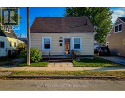 54 EIGHTH AVENUE, Brantford, Ontario