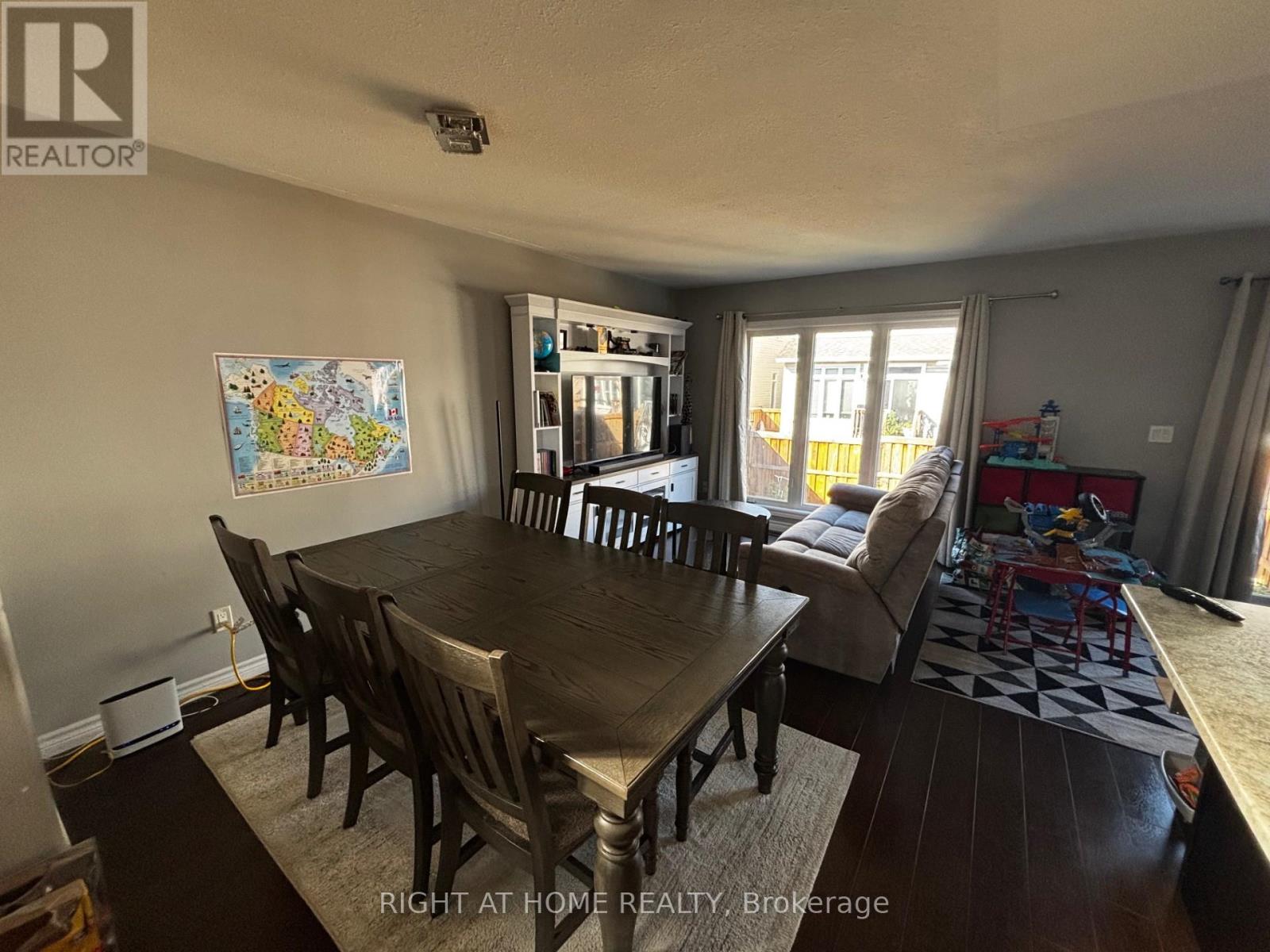 1427 Monarch Drive, Kingston, Ontario  K7P 0R9 - Photo 3 - X12567294