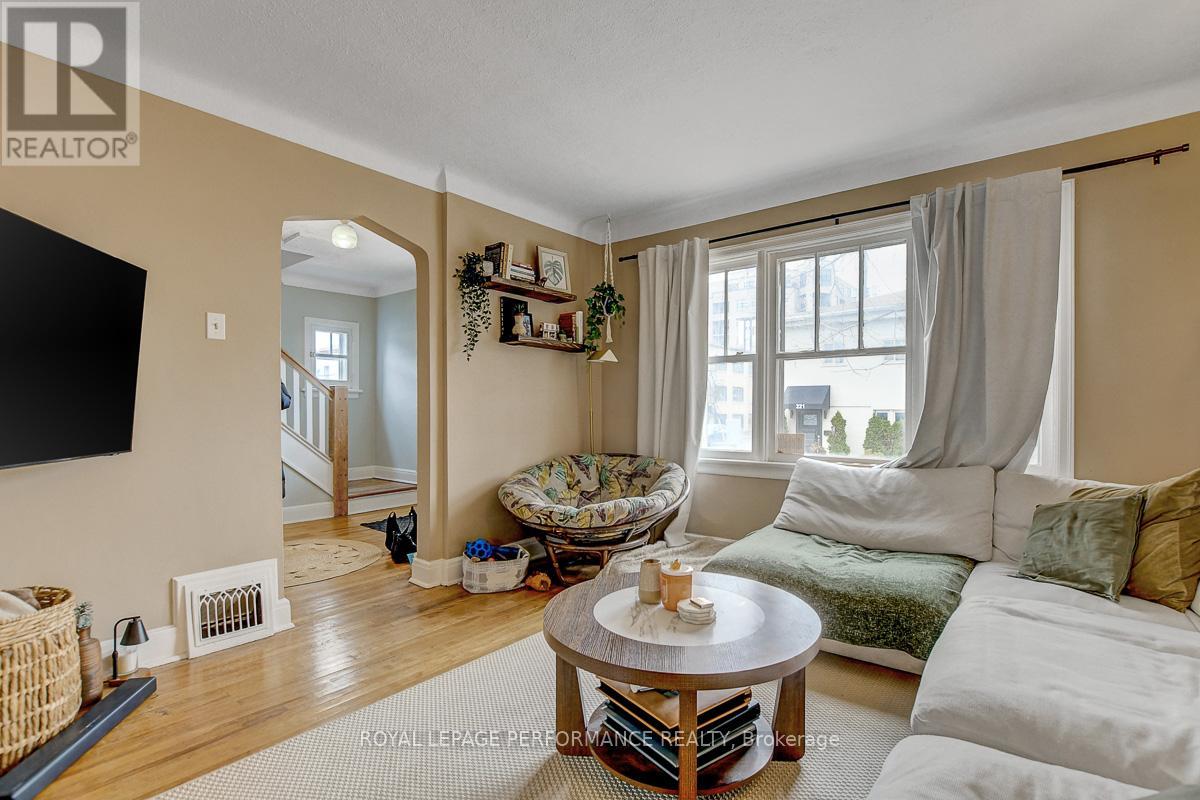 224 Armstrong Street, Ottawa, Ontario  K1Y 2W4 - Photo 5 - X12567416