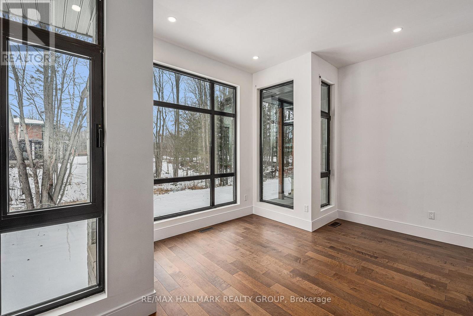 132 Robert Taite Drive, Ottawa, Ontario  K4C 1A9 - Photo 39 - X12567456