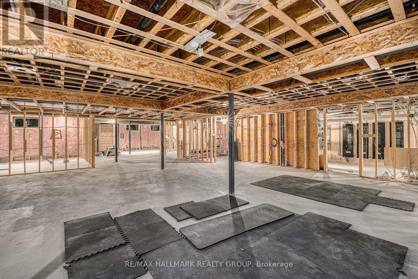 132 Robert Taite Drive, Ottawa, Ontario  K4C 1A9 - Photo 40 - X12567456