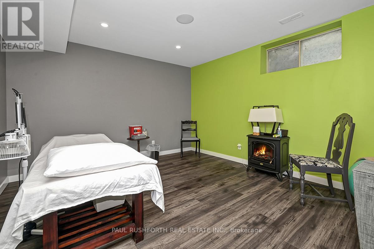 2054 St. Joseph Boulevard, Ottawa, Ontario  K1C 1E6 - Photo 22 - X12567464