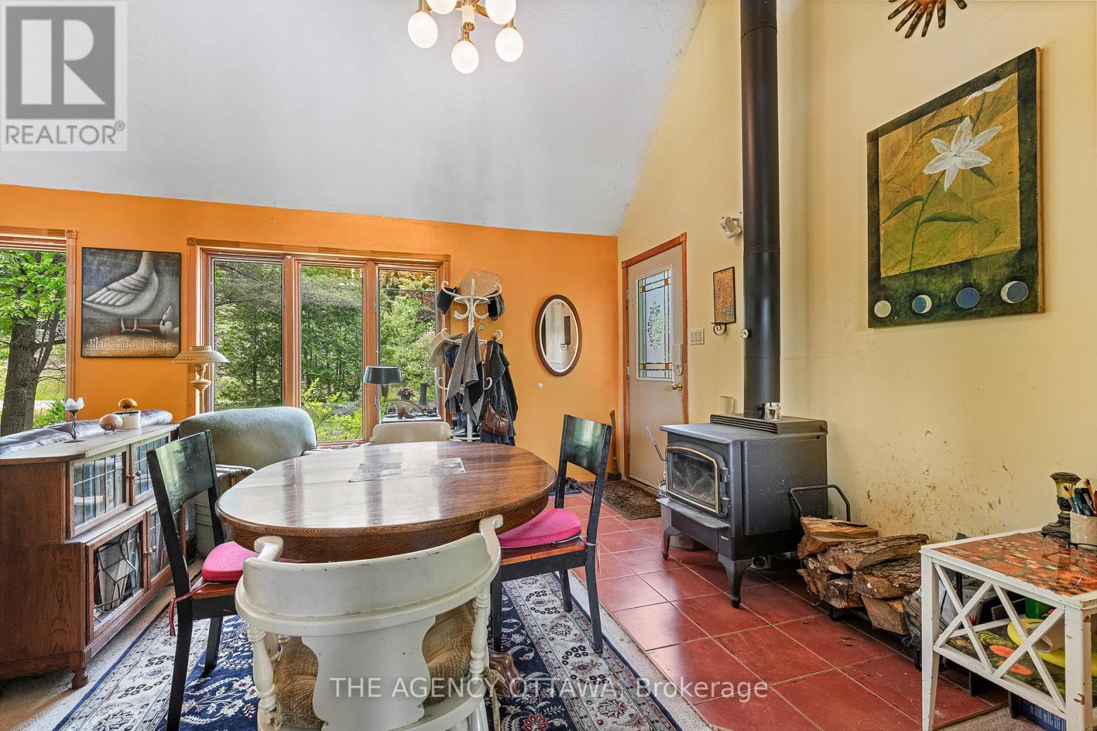 4321 Calabogie Road, Greater Madawaska, Ontario  K0J 1H0 - Photo 7 - X12479147