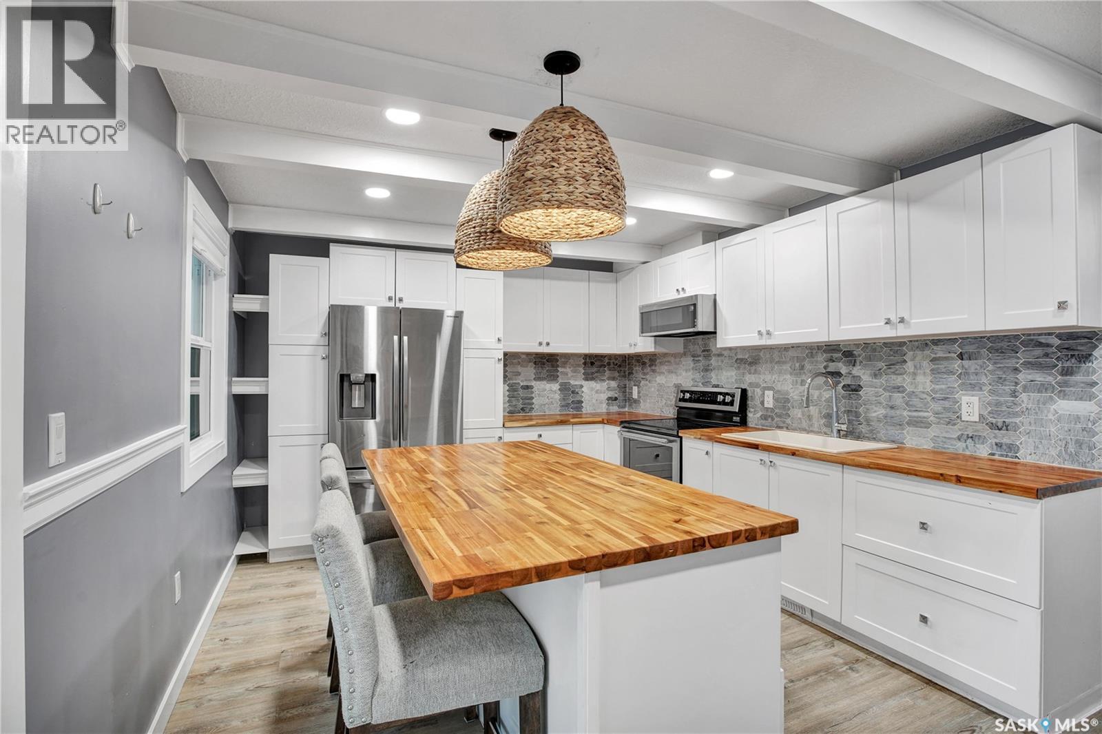 614 Mcpherson Avenue, Saskatoon, Saskatchewan  S7N 0X6 - Photo 2 - SK019187